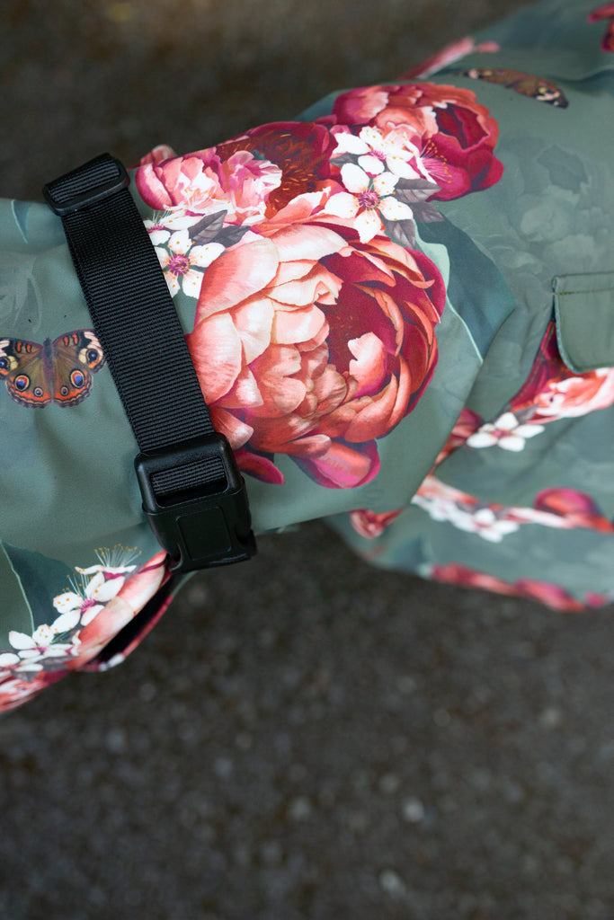 Scribbler pets, waterproof raincoat for dogs, rain jacket for dog, outerwear for dogs, waterproof, seam sealed, recycled plastic, floral print, peony, colourful, printed rainwear for pets, lightweight, sustainable, adjustable